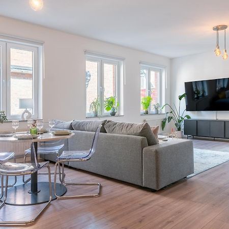 Luxurioeses Apartment, 10Min Innenstadt, Parkplatz Erfurt Buitenkant foto