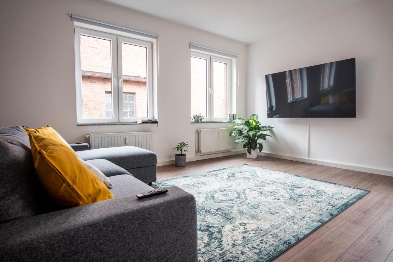 Luxurioeses Apartment, 10Min Innenstadt, Parkplatz Erfurt Buitenkant foto